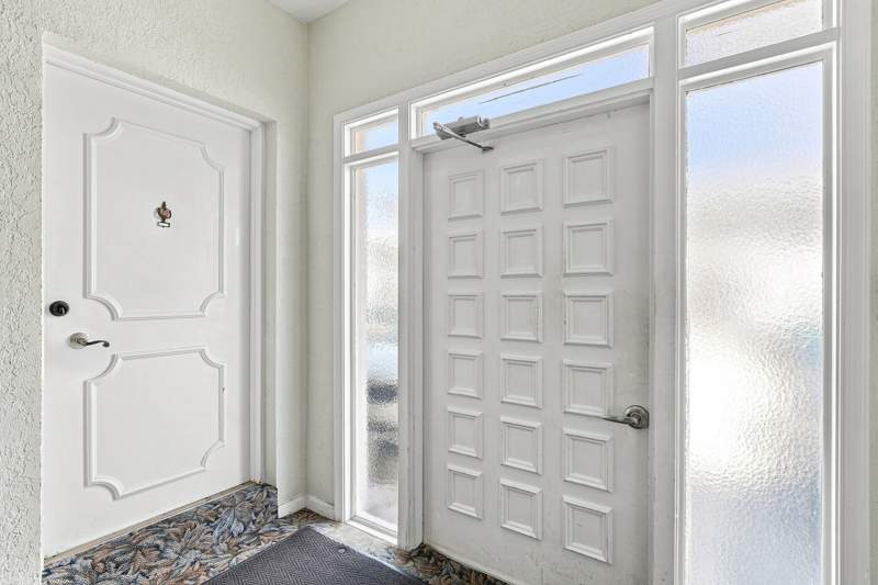 2 bedroom Condominium at 2211 NE 67th Street #1102, Imperial Point Colonnades Condo, Fort Lauderdale — photo 4