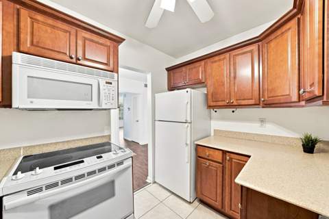 2211 NE 67th Street #1102, Fort Lauderdale FL - photo 24 of 33
