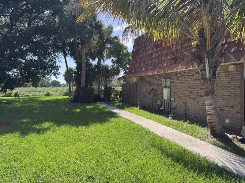 3 bedroom Townhouse at 8492 S Coral Circle, Woodville, North Lauderdale — photo 1