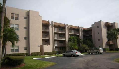 9460 Tangerine Place #207, home for sale in Davie 33324