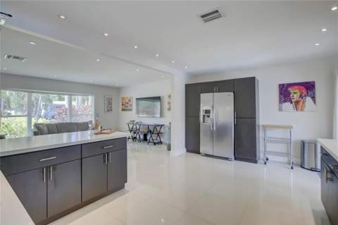 1321 Madison Street, Hollywood FL - photo 7 of 36