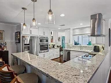2125 NE 17th Terrace, Wilton Manors FL - photo 8 of 39