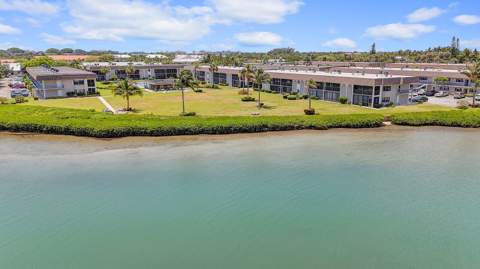 755 Saturn Street #H207, Jupiter FL - photo 13 of 28