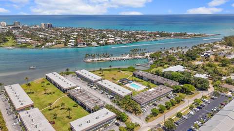 755 Saturn Street #H207, Jupiter FL - photo 16 of 28