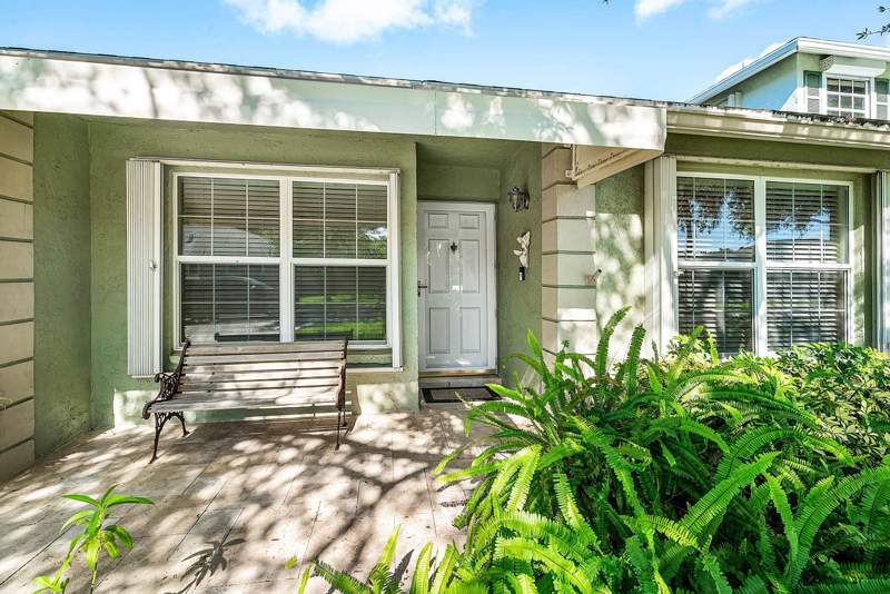 2 bedroom Single Family Residence at 241 Del Rio Boulevard, Villa Del Rio, Boca Raton — photo 4