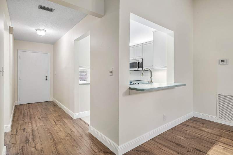 2 bedroom Single Family Residence at 241 Del Rio Boulevard, Villa Del Rio, Boca Raton — photo 5
