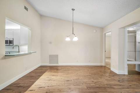 241 Del Rio Boulevard, Boca Raton FL - photo 12 of 30
