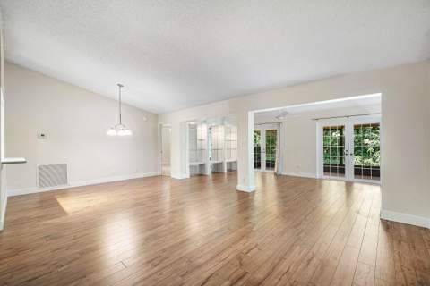 241 Del Rio Boulevard, Boca Raton FL - photo 14 of 30