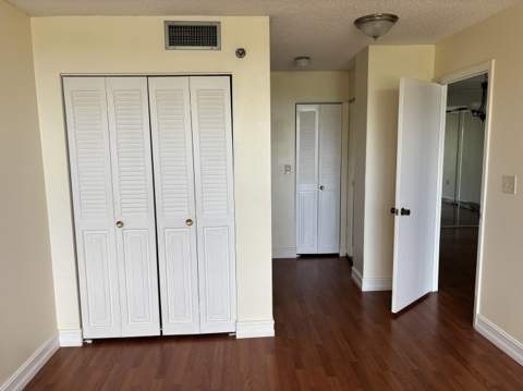 1200 Saint Charles Pl Place #414, Pembroke Pines FL - photo 7 of 10