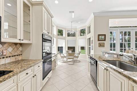 7199 Imperial Beach Circle, Delray Beach FL - photo 16 of 71