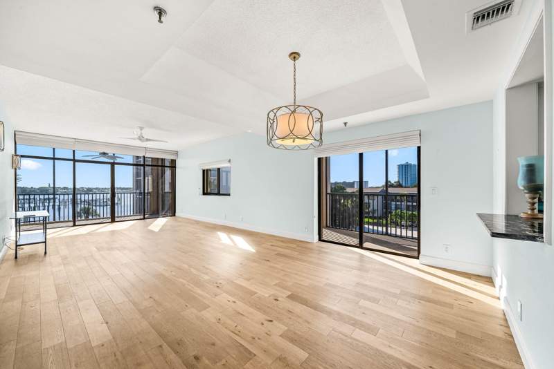 2 bedroom Condominium at 11370 Twelve Oaks Way #418, Marina At Twelve Oaks Condo, North Palm Beach — photo 4