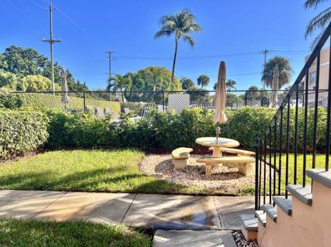 101 S Golfview Road #1, Lake Worth Beach FL - photo 20 of 45