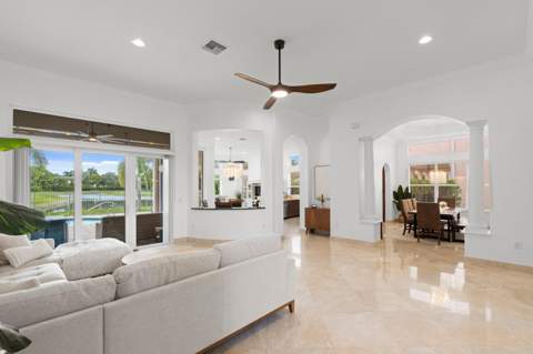 11241 Brandywine Lake Way, Boynton Beach FL - photo 11 of 83