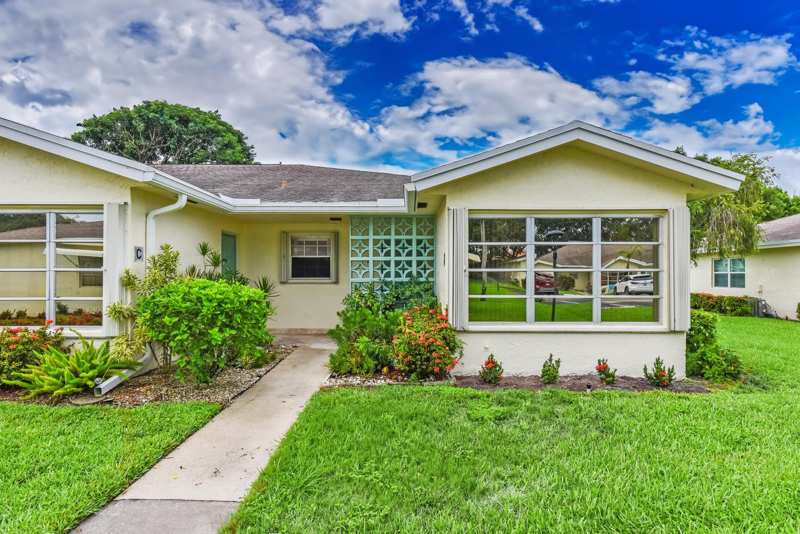 2 bedroom Villa at 5157 Lakefront Boulevard #D, High Point Of Delray West Condo Sec 1&2, Delray Beach — photo 1