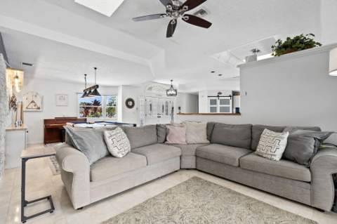 118 Elysium Drive, Royal Palm Beach FL - photo 12 of 42