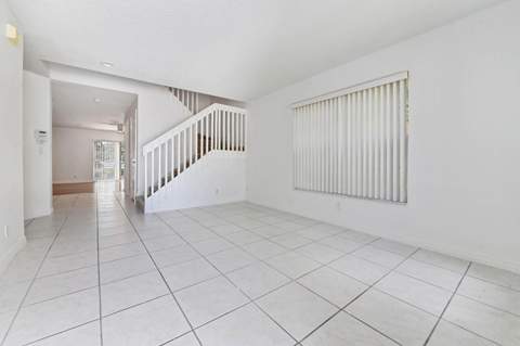 4268 Pine Hollow Circle, Greenacres FL - photo 7 of 34