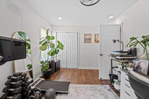 9037 Tremezzo Lane, Boynton Beach FL - photo 18 of 38