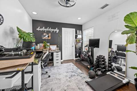 9037 Tremezzo Lane, Boynton Beach FL - photo 19 of 38
