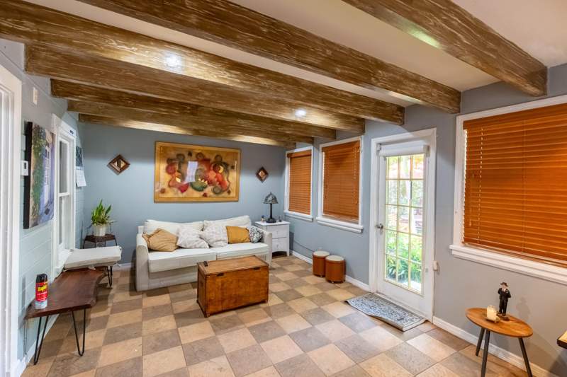3 bedroom Single Family Residence at 1016 N E Street, Lake Worth Town Of, Lake Worth Beach — photo 2