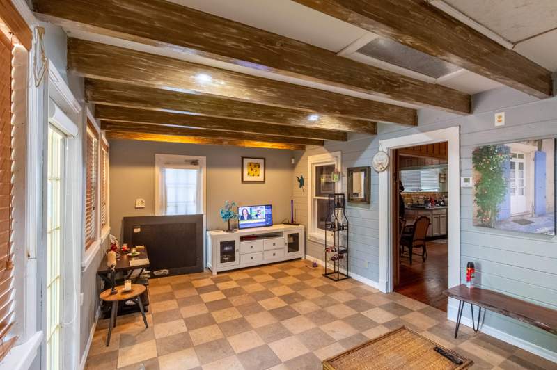3 bedroom Single Family Residence at 1016 N E Street, Lake Worth Town Of, Lake Worth Beach — photo 3