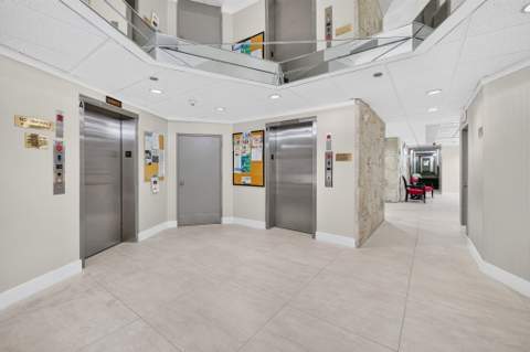 1100 St Charles Place #Ph3, Pembroke Pines FL - photo 9 of 71