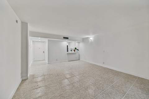 5220 Las Verdes Circle #317, Delray Beach FL - photo 14 of 50