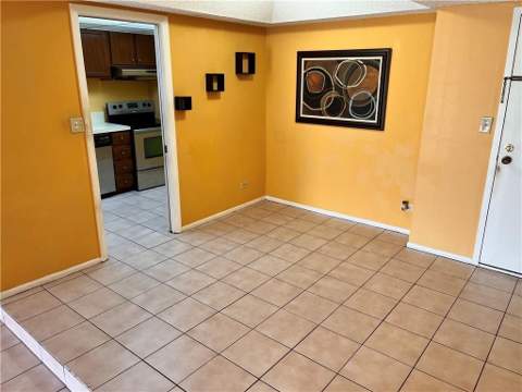 3690 Inverrary Drive #2c, Lauderhill FL - photo 6 of 19