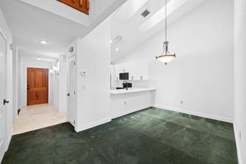 8211 NW 70th Street, Tamarac FL - photo 11 of 36