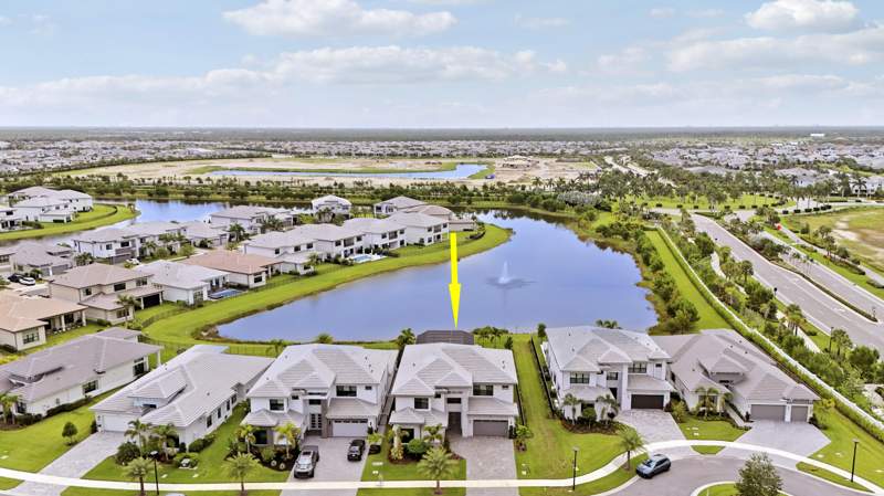 5 bedroom Single Family Residence at 9892 Migration Point, Apex At Avenir, Palm Beach Gardens — photo 2