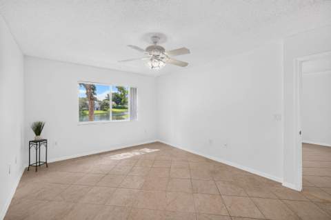 9551 Weldon Circle #E212, Tamarac FL - photo 18 of 56