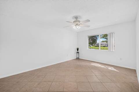 9551 Weldon Circle #E212, Tamarac FL - photo 19 of 56