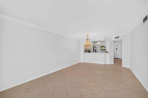9551 Weldon Circle #E212, Tamarac FL - photo 13 of 56