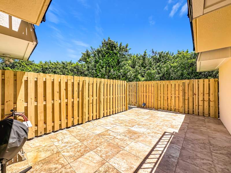 2 bedroom Townhouse at 3192 SE Brook Street, Brook Villas, Stuart — photo 5