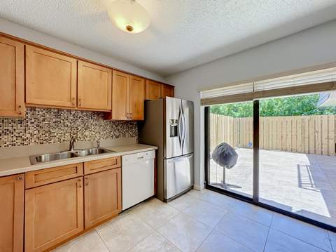 3192 SE Brook Street, Stuart FL - photo 17 of 49
