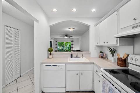 207 Tropic Isle Drive #208, Delray Beach FL - photo 8 of 42