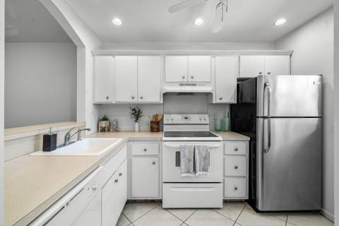207 Tropic Isle Drive #208, Delray Beach FL - photo 7 of 42