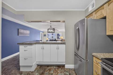 1206 S Lake Drive #504, Lantana FL - photo 7 of 54
