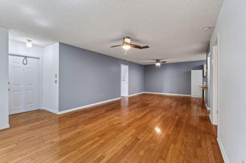 8387 SE Croft Circle #Q3, Hobe Sound FL - photo 9 of 60