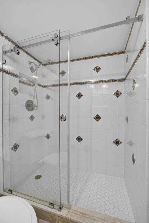 1206 S Lake Drive #504, Lantana FL - photo 17 of 54