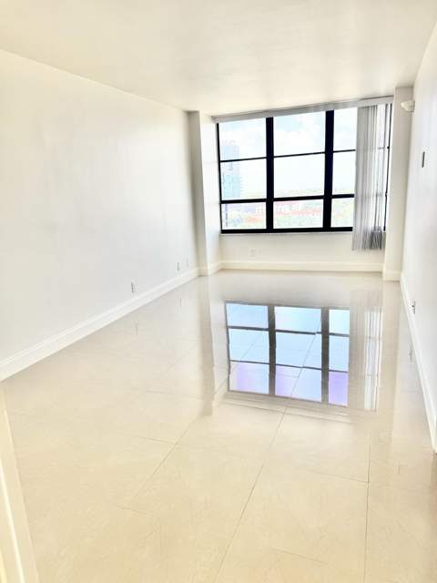 600 Three Islands Boulevard #1108, Hallandale Beach FL - photo 9 of 17