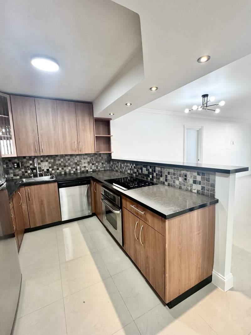2 bedroom Condominium at 600 Three Islands Boulevard #1108, Olympus Condo Phase, Hallandale Beach — photo 3