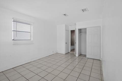 5845 Arthur Street, Hollywood FL - photo 20 of 31