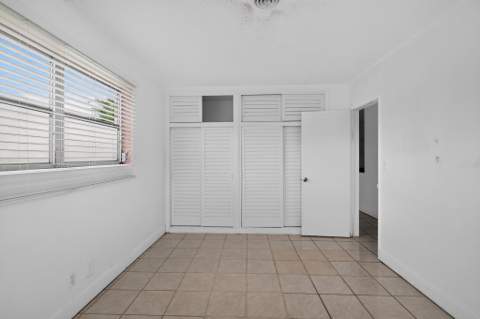 5845 Arthur Street, Hollywood FL - photo 23 of 31