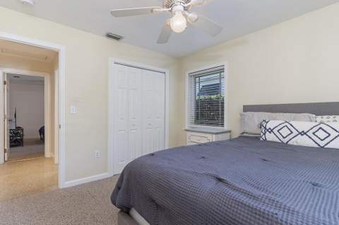 1106 N Lakeside Drive, Lake Worth Beach FL - photo 13 of 48