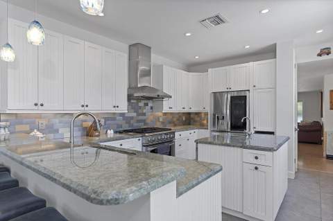 1106 N Lakeside Drive, Lake Worth Beach FL - photo 19 of 48