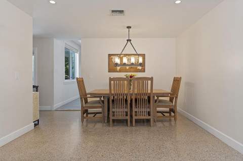 1106 N Lakeside Drive, Lake Worth Beach FL - photo 6 of 48