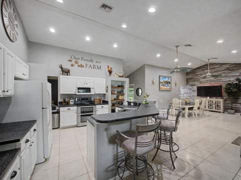 10650 Carlton Road, Port St. Lucie FL - photo 13 of 63