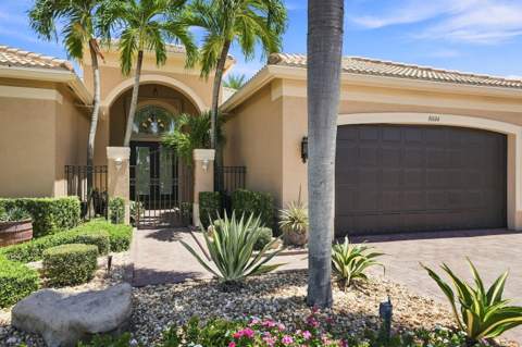 10684 Whitewind Circle, Boynton Beach FL - photo 7 of 86