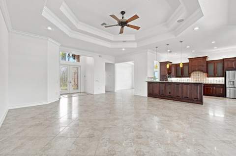 10684 Whitewind Circle, Boynton Beach FL - photo 14 of 86