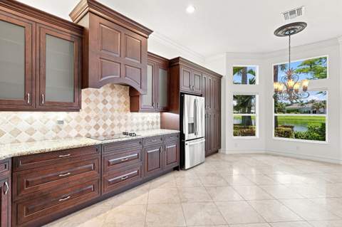 10684 Whitewind Circle, Boynton Beach FL - photo 20 of 86